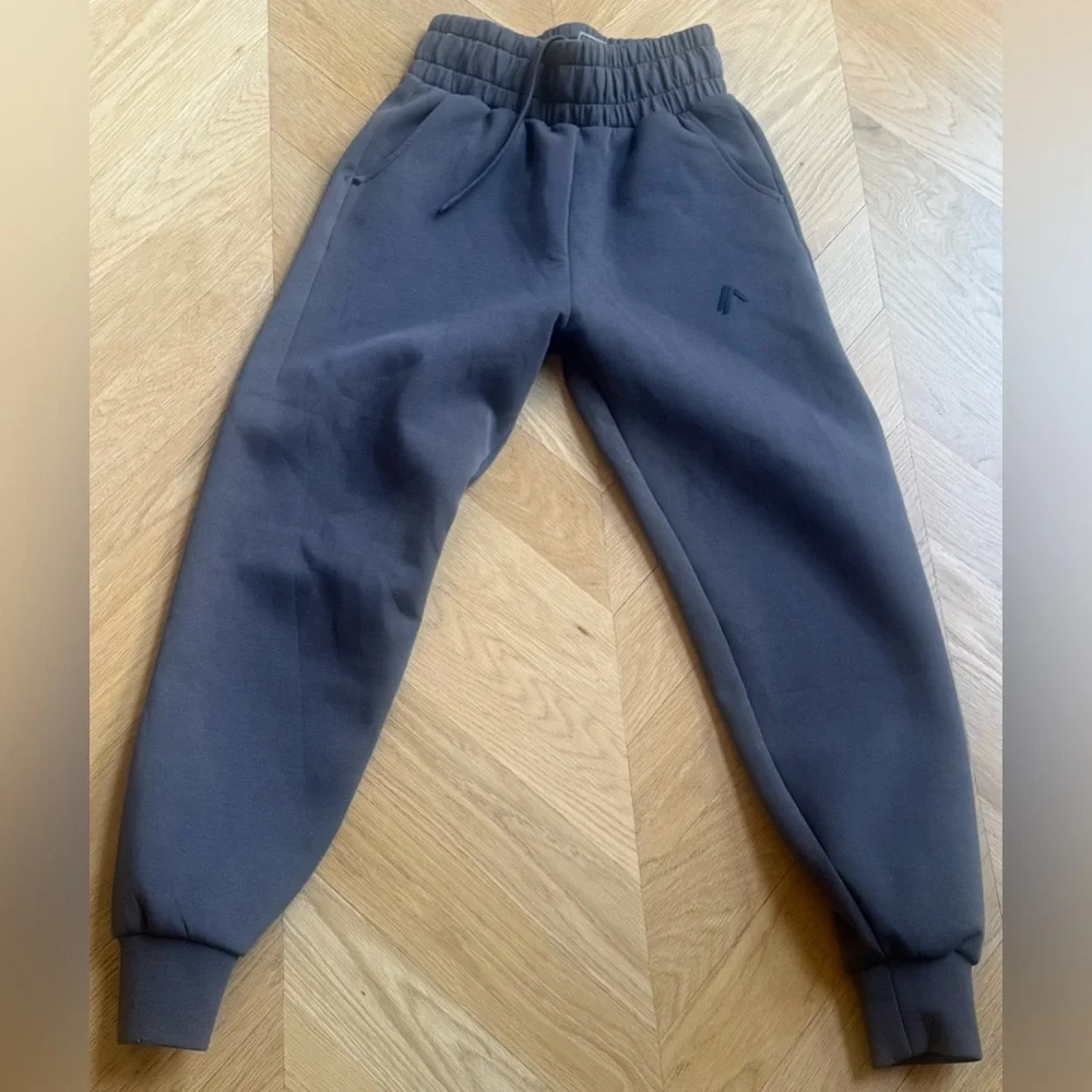 Alphalete Charcoal Joggers